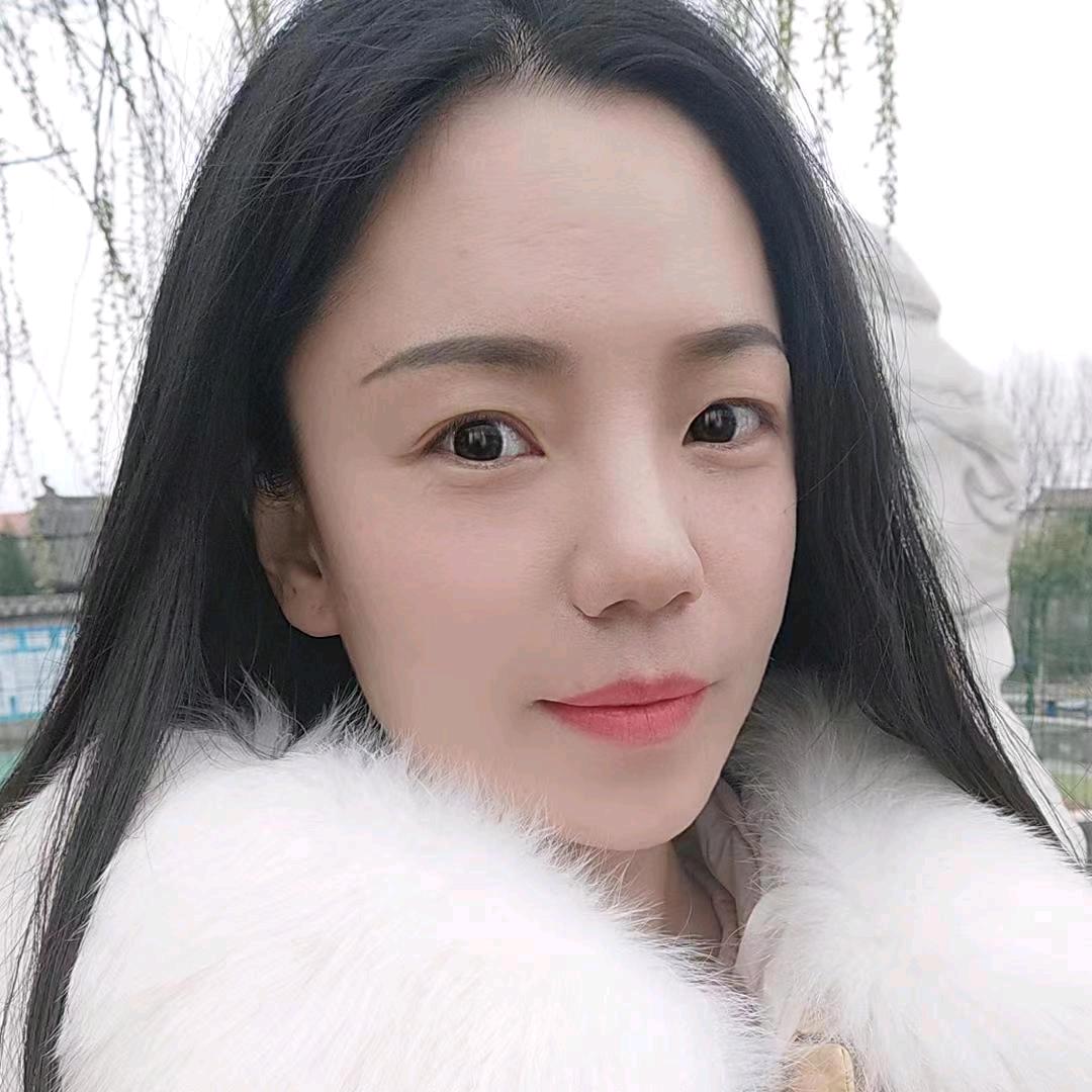 保健品店老板娘
