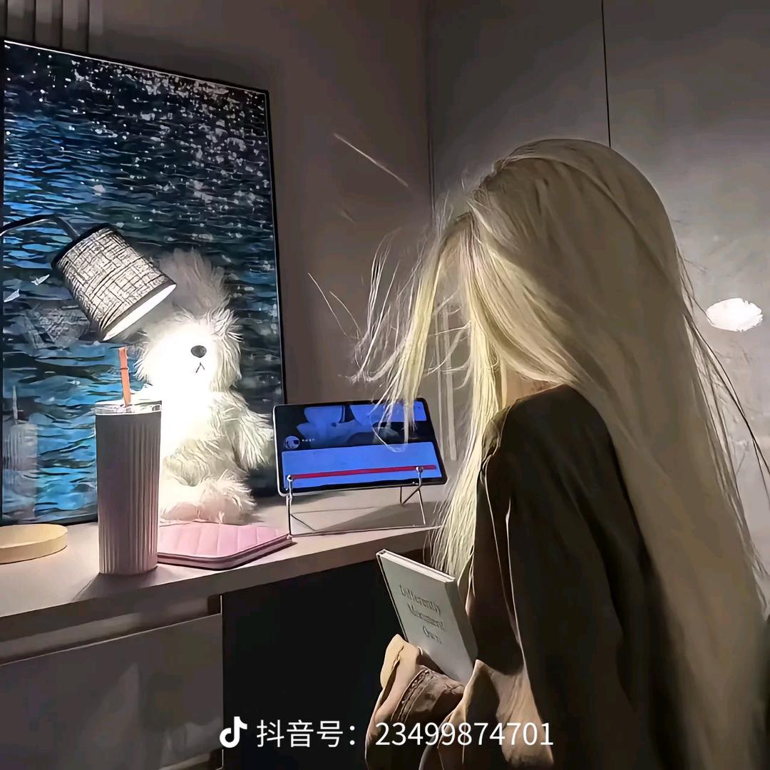 护肤   开背采耳的仙女