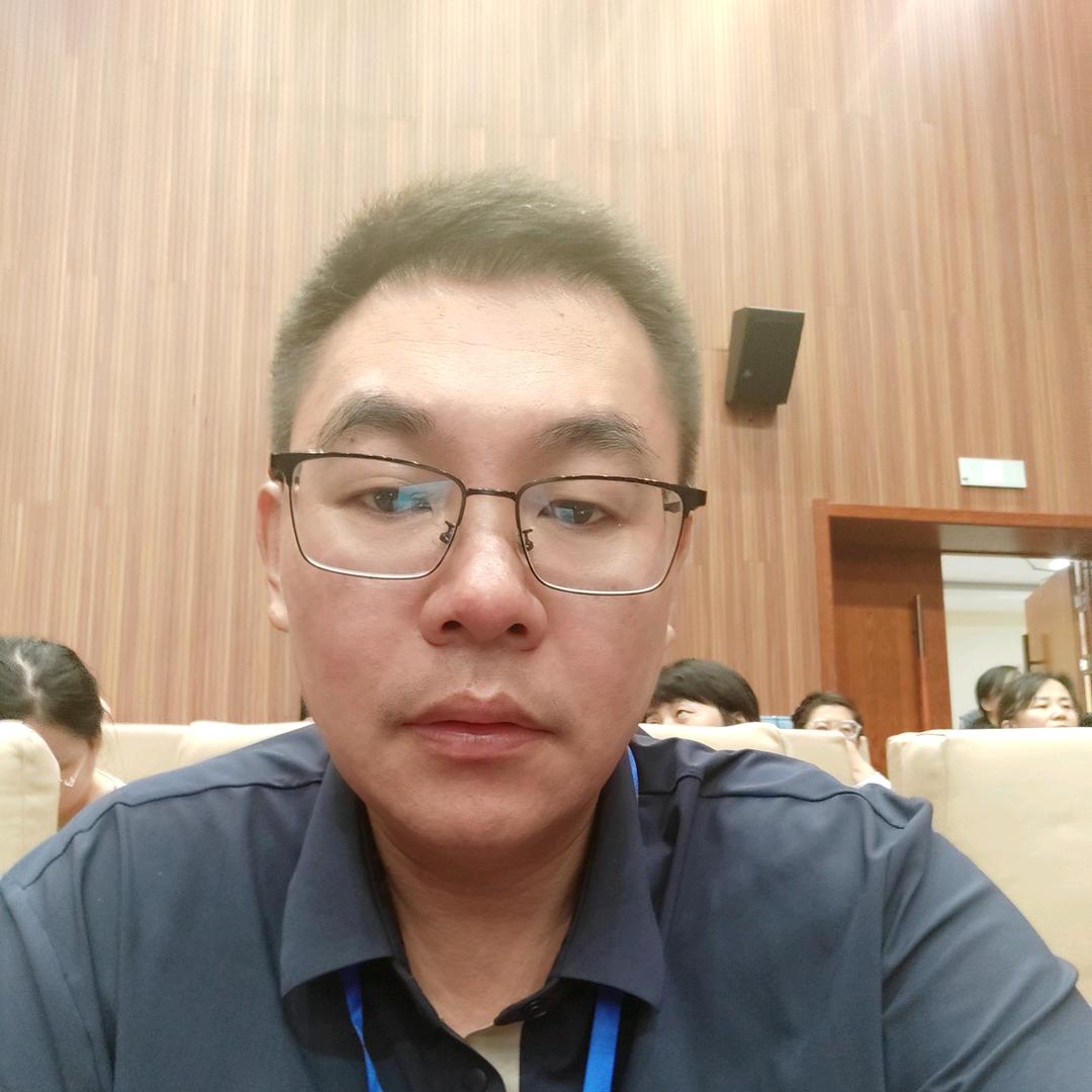 退伍兵  驻村书记