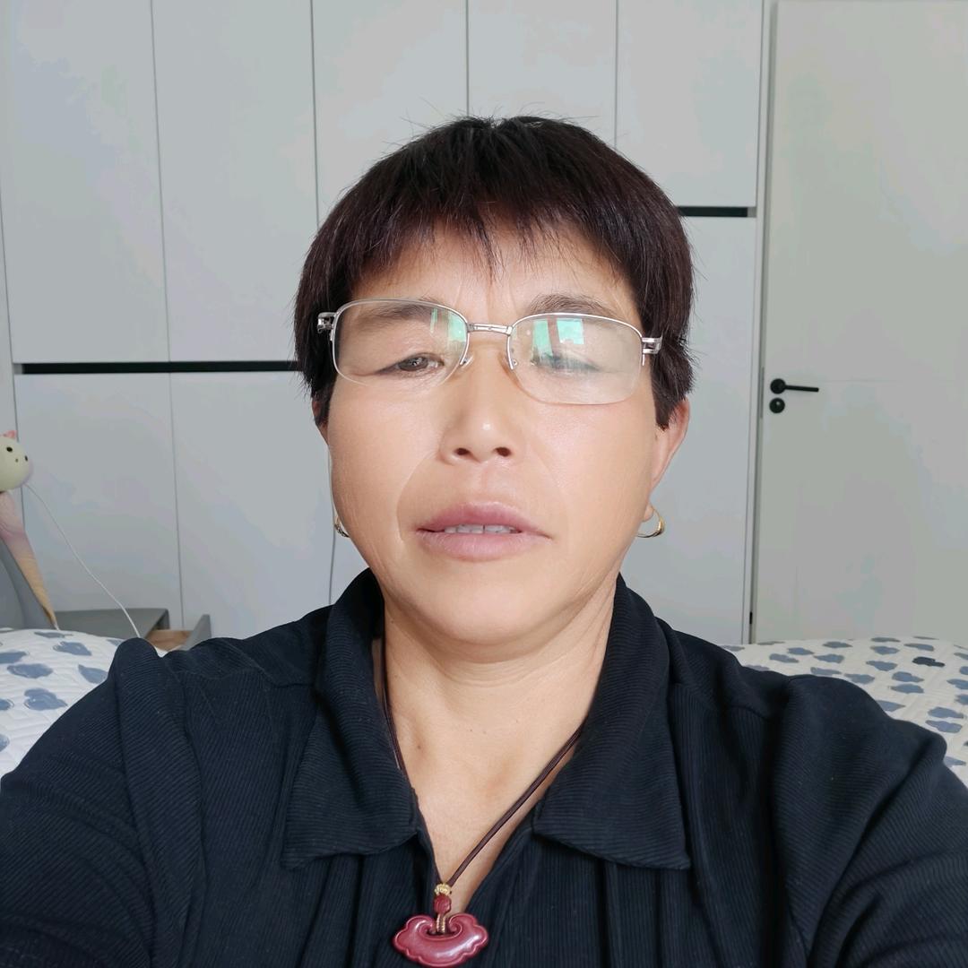 盛美荣