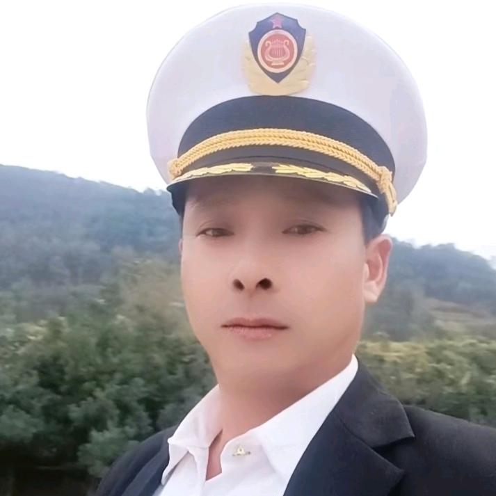 尹武哨上忠华乐队