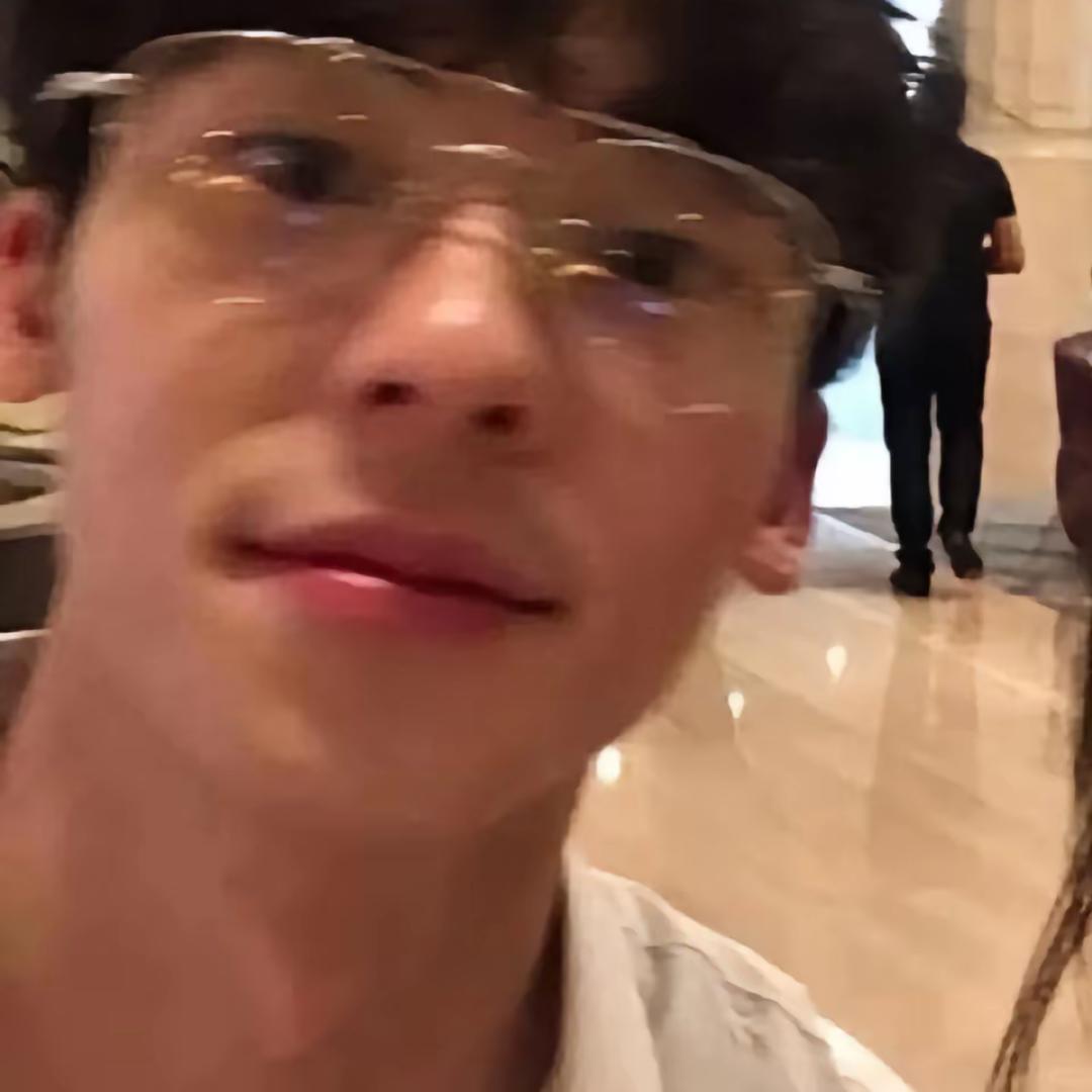 想吃包子包的包子