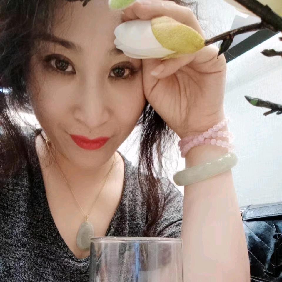👑笑看红尘👑