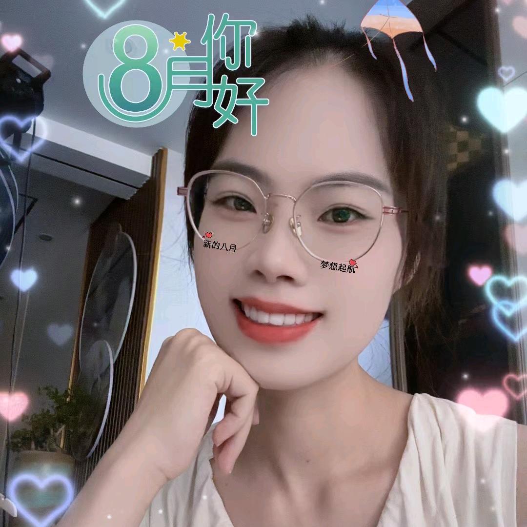 芮芮妈.