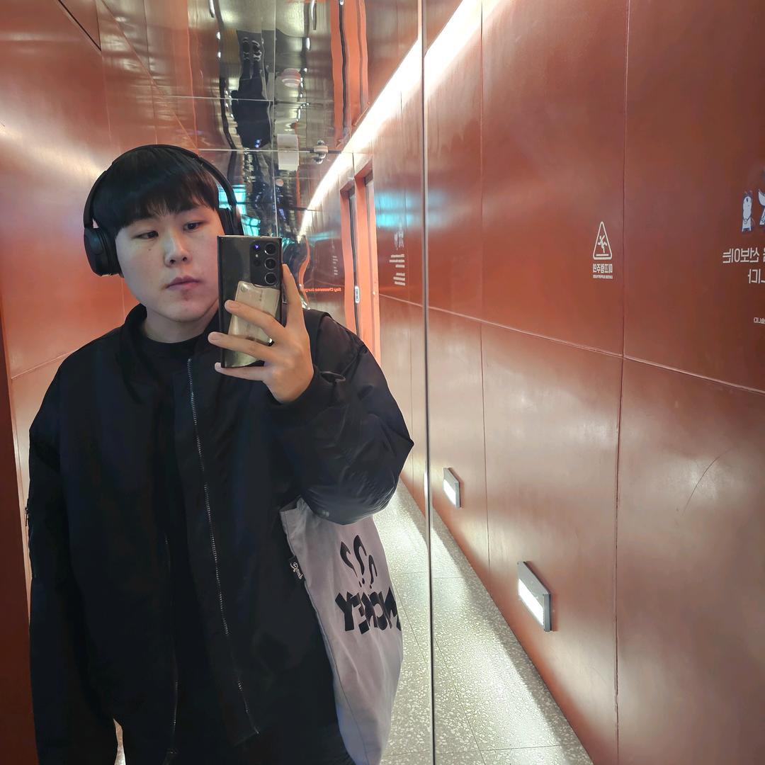 y1002