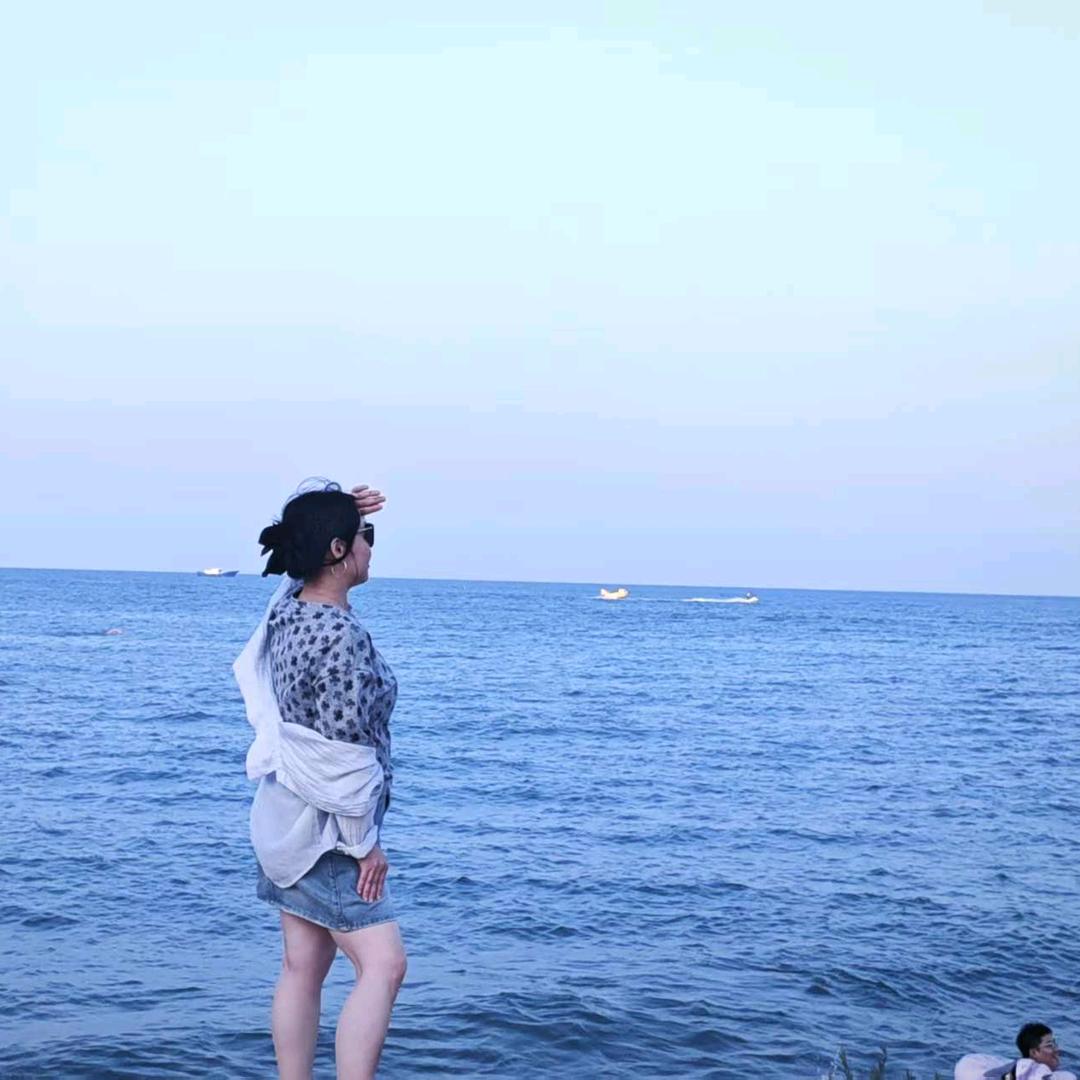 丽丽