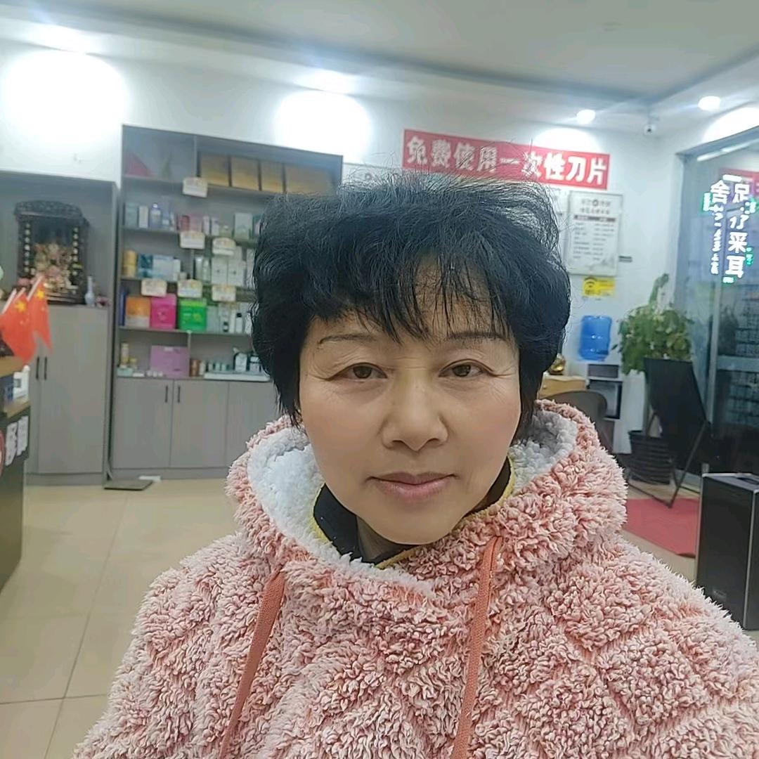 康复理疗师周琳