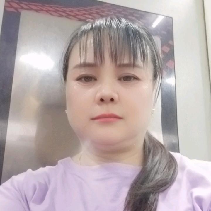 曾晚英