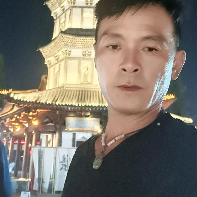龙哥
