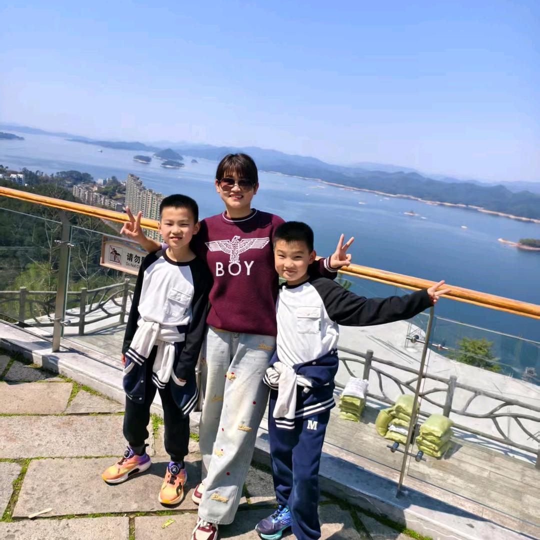 田田爱旅行