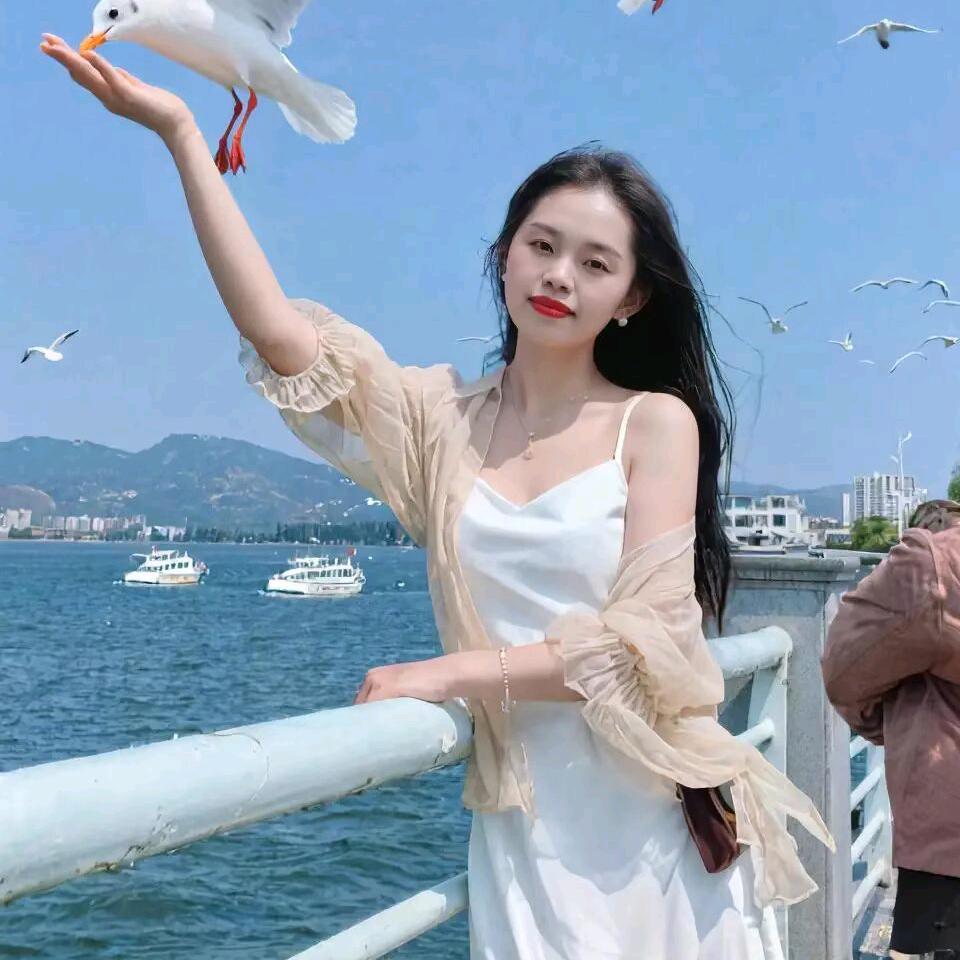 琴琴单纯