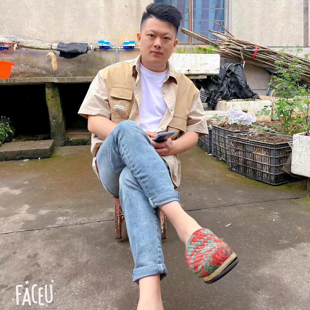 奥帅集成灶---徐文强