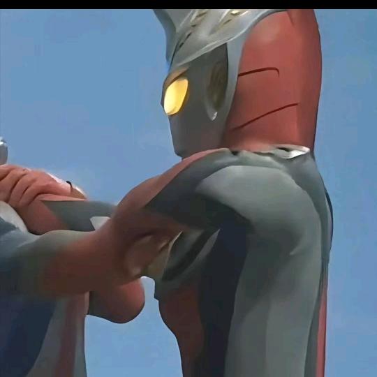 嘴角残留余温女士