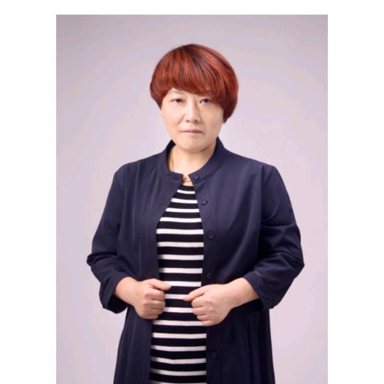 季泉美容发艺
