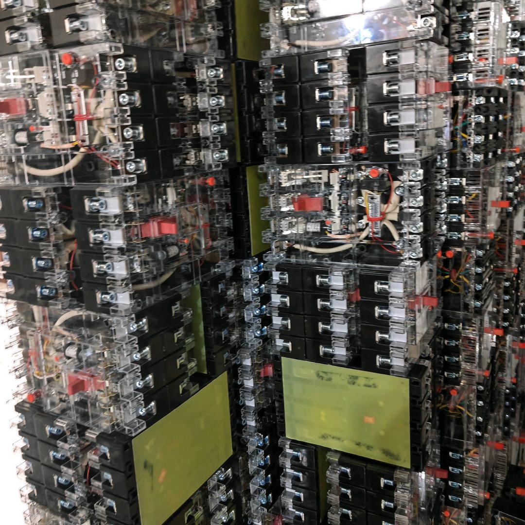 专业生产塑壳断路器厂家