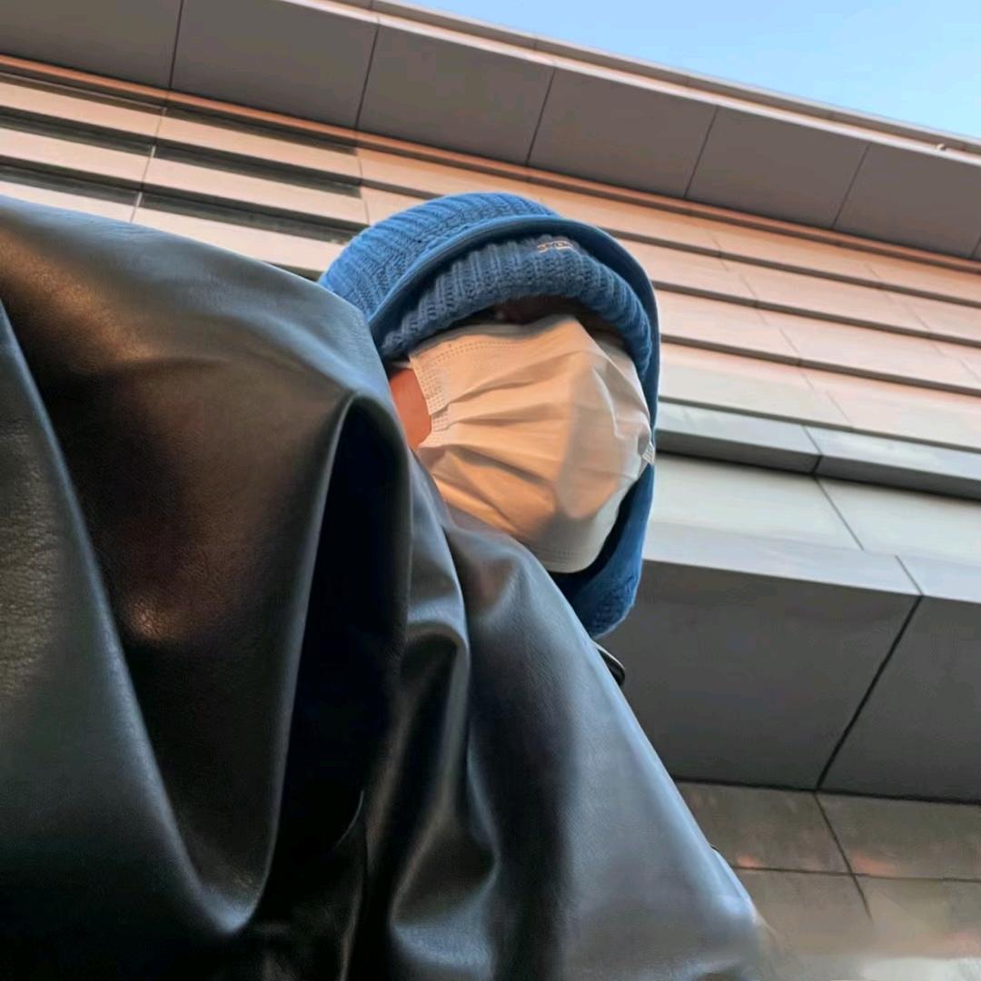小丁🙃