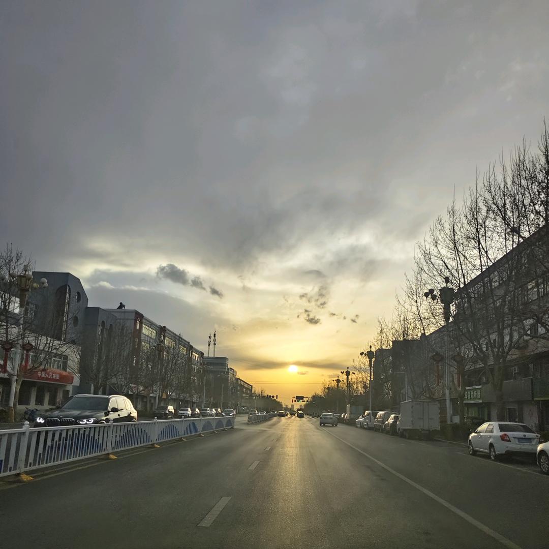 突然么