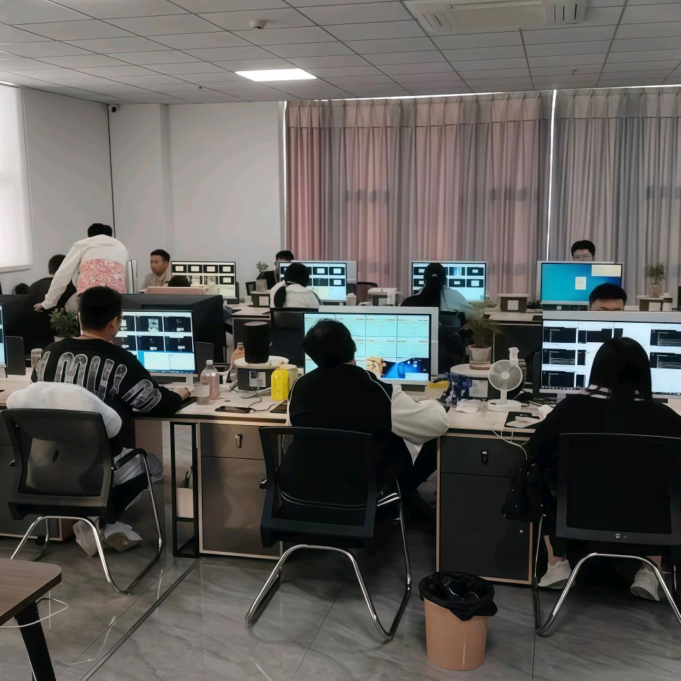 官渡区了健传媒工作室