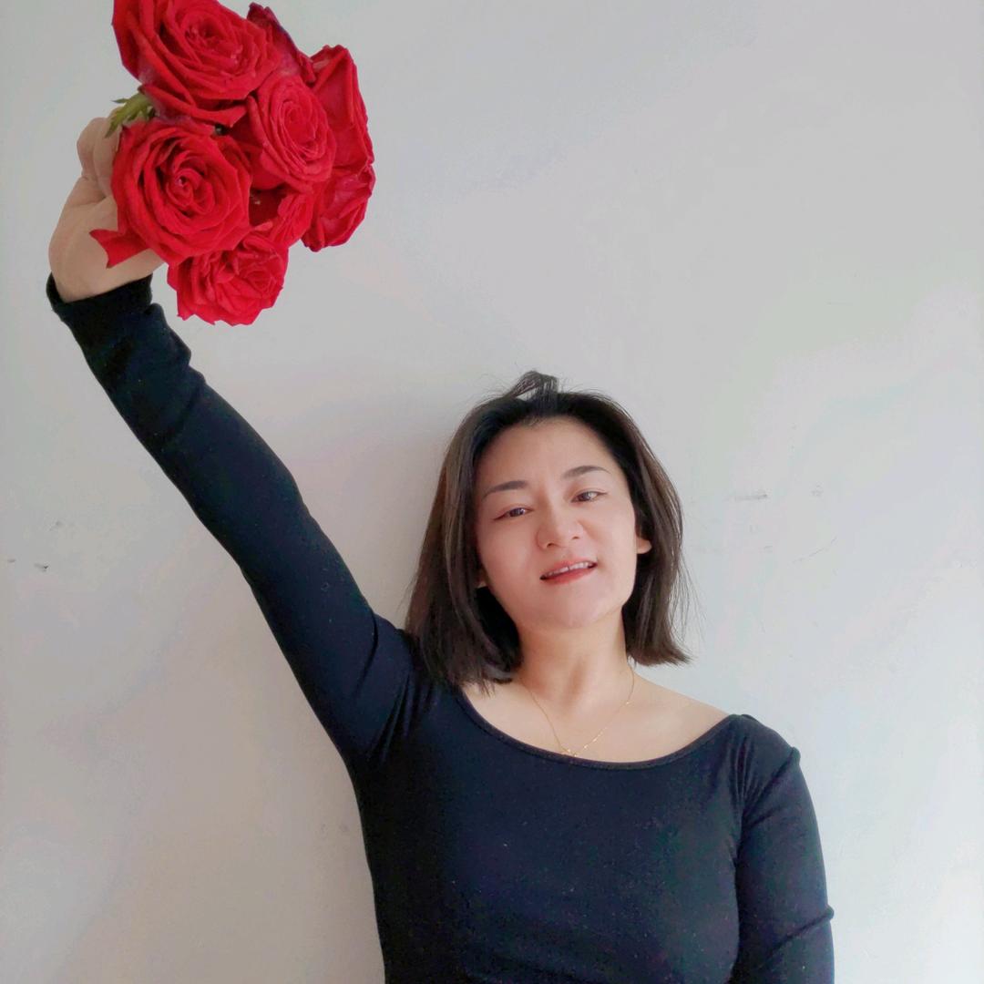 我吃的糖很甜👅