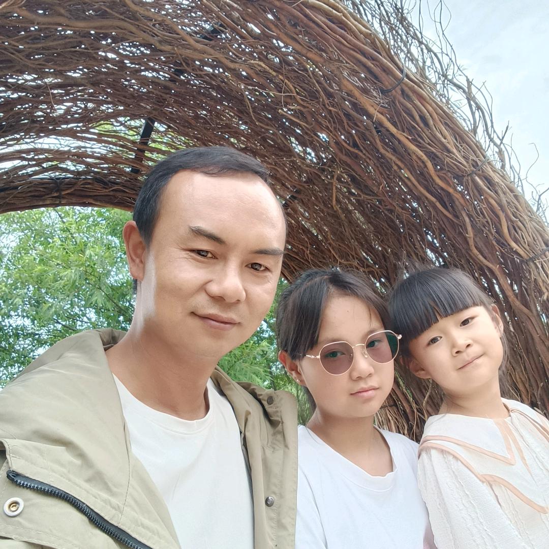 牟定香车丽影洗车店