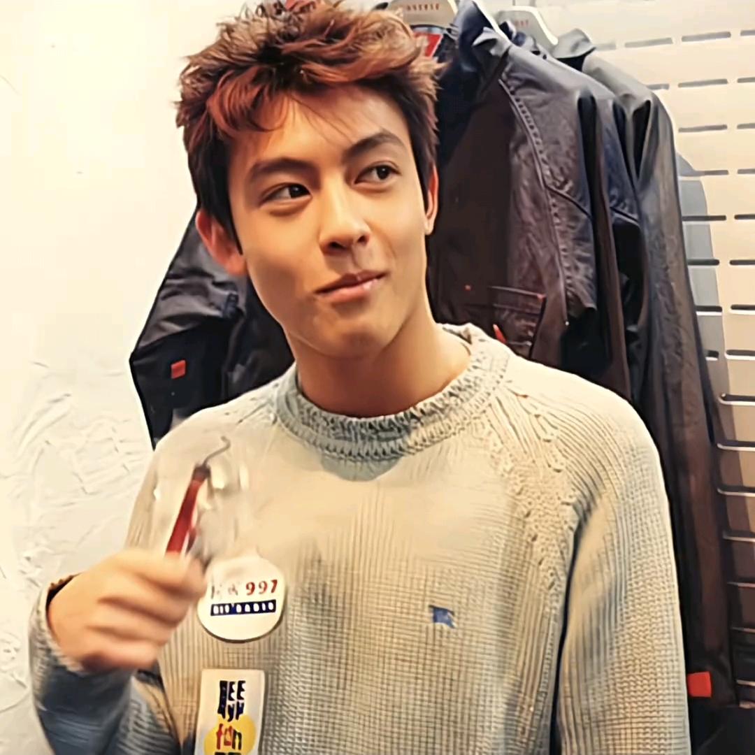 能打败我的我不跟你打