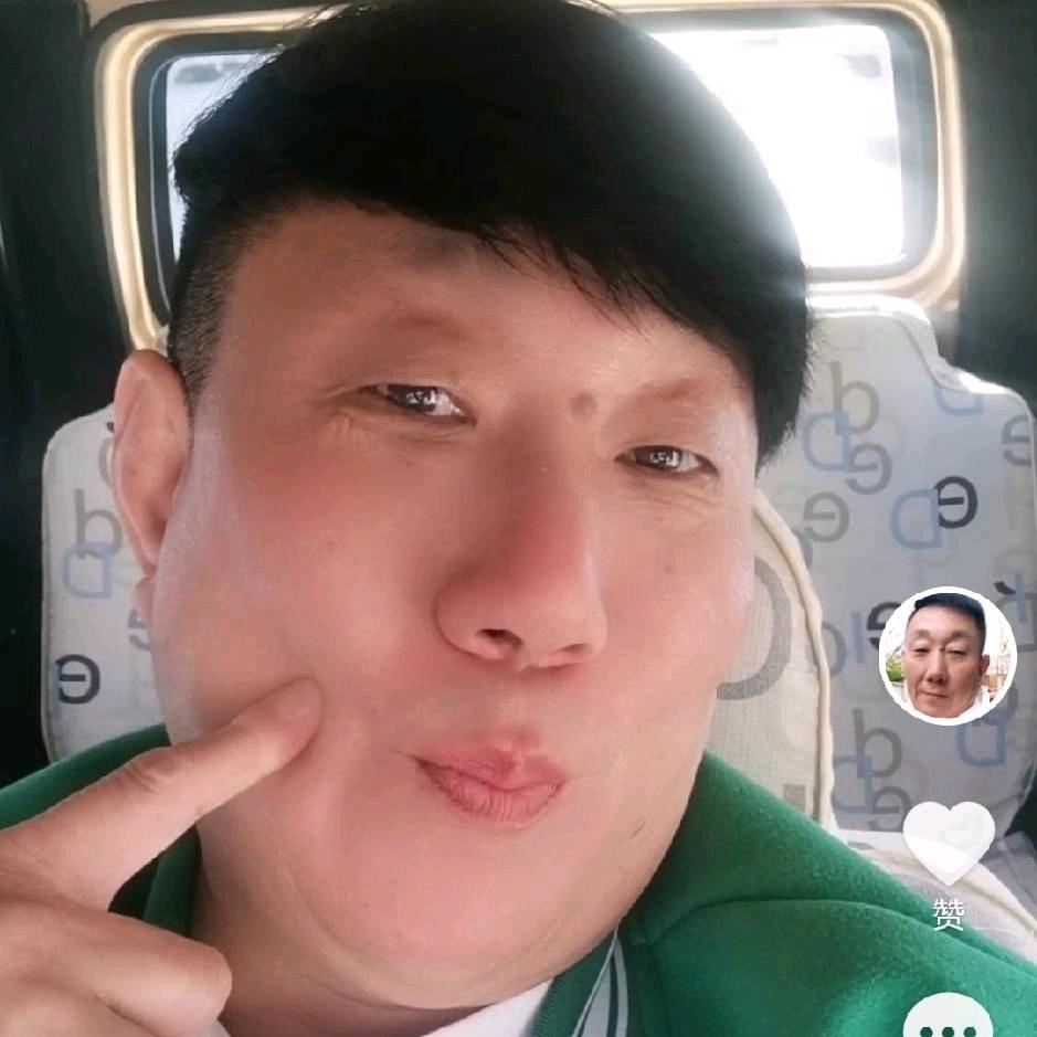 小俩口捞面