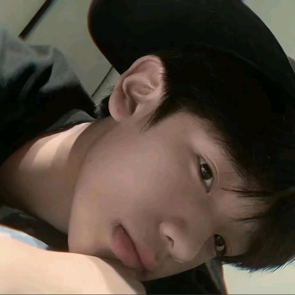 -別 骗 我.💤