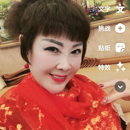 上海朱姐：不定时间开播