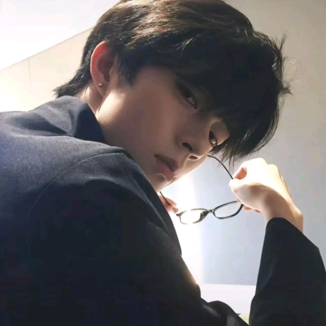 星球游泳健身小陶