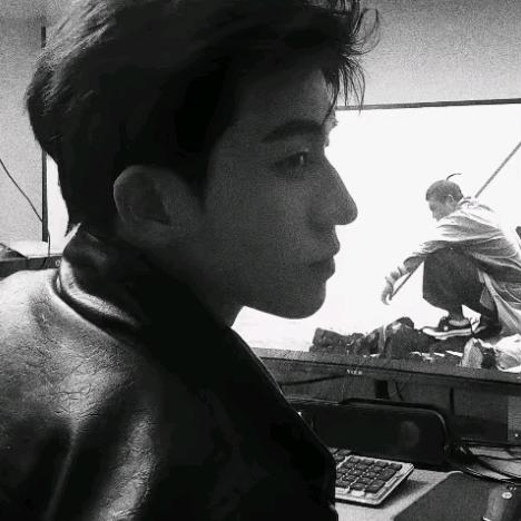 男二