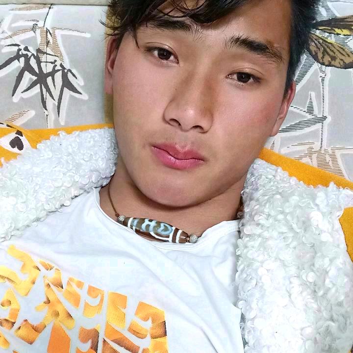 康巴小伙🔥🔥