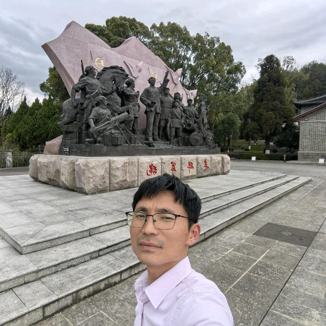 龙卧丹诏~郑先生(新旧泡沫箱专供)