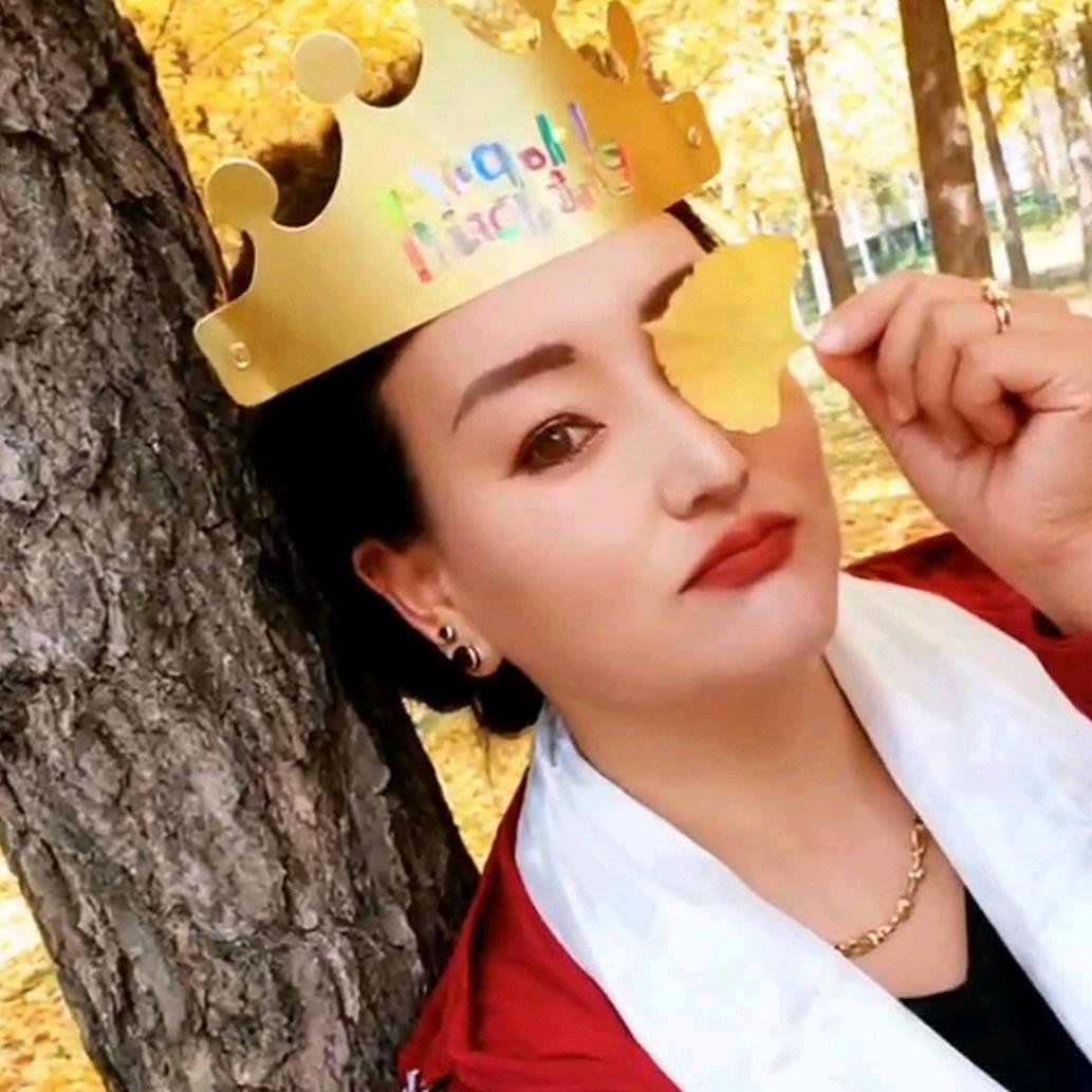 达孜养孔雀孔央大姐