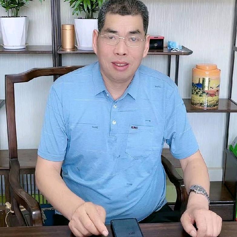 郑州锦德润翻堆机厂家(李师傅)