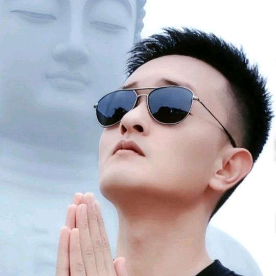 🕴️