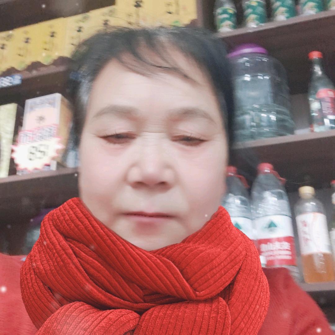 常维莲。