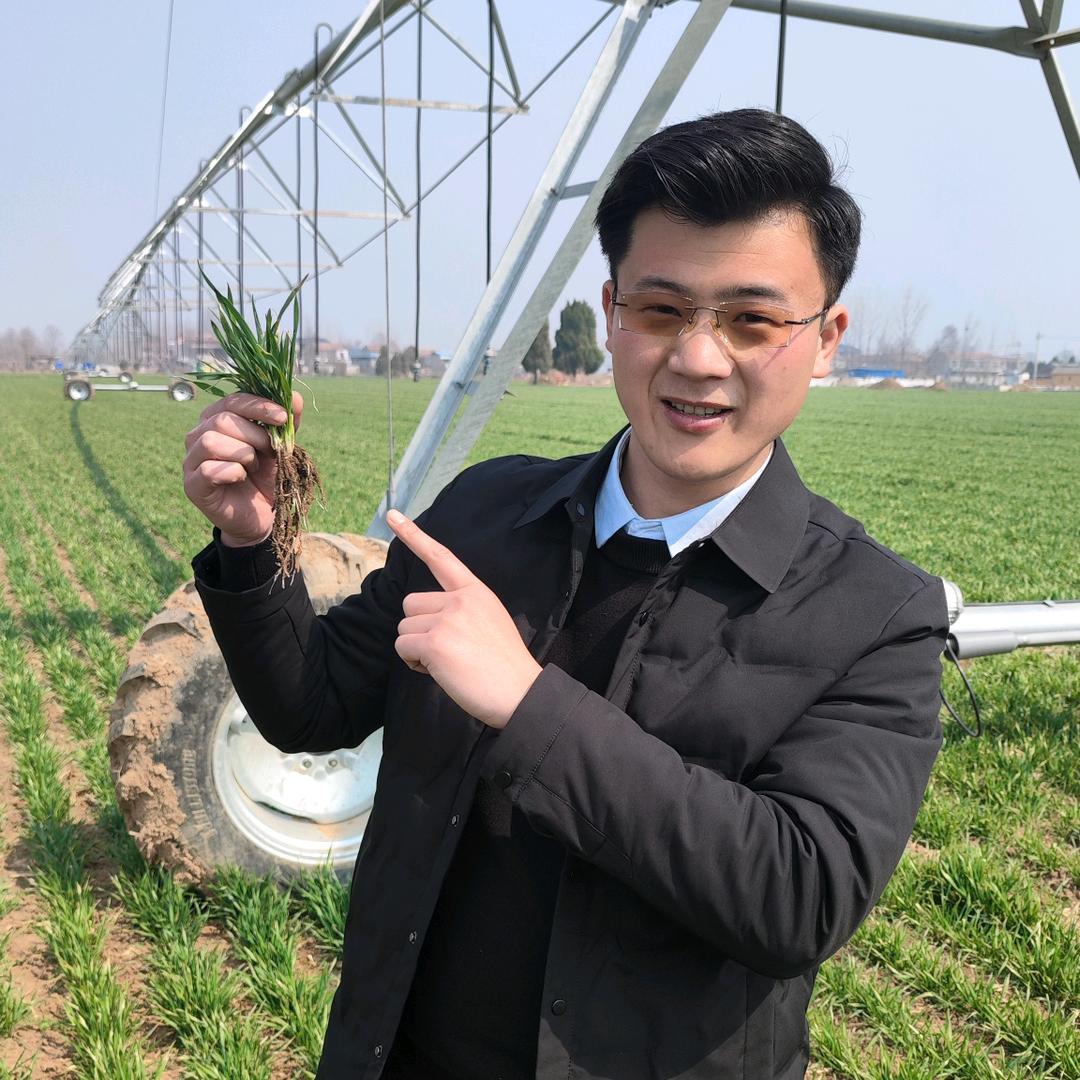 新农人左震