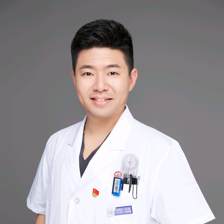 骨科专家石岩
