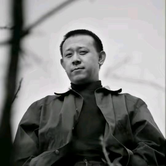 带上铁生去踢球