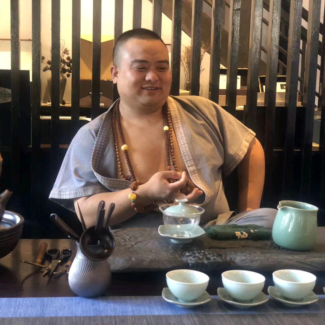 阿亮☞灵活的胖子