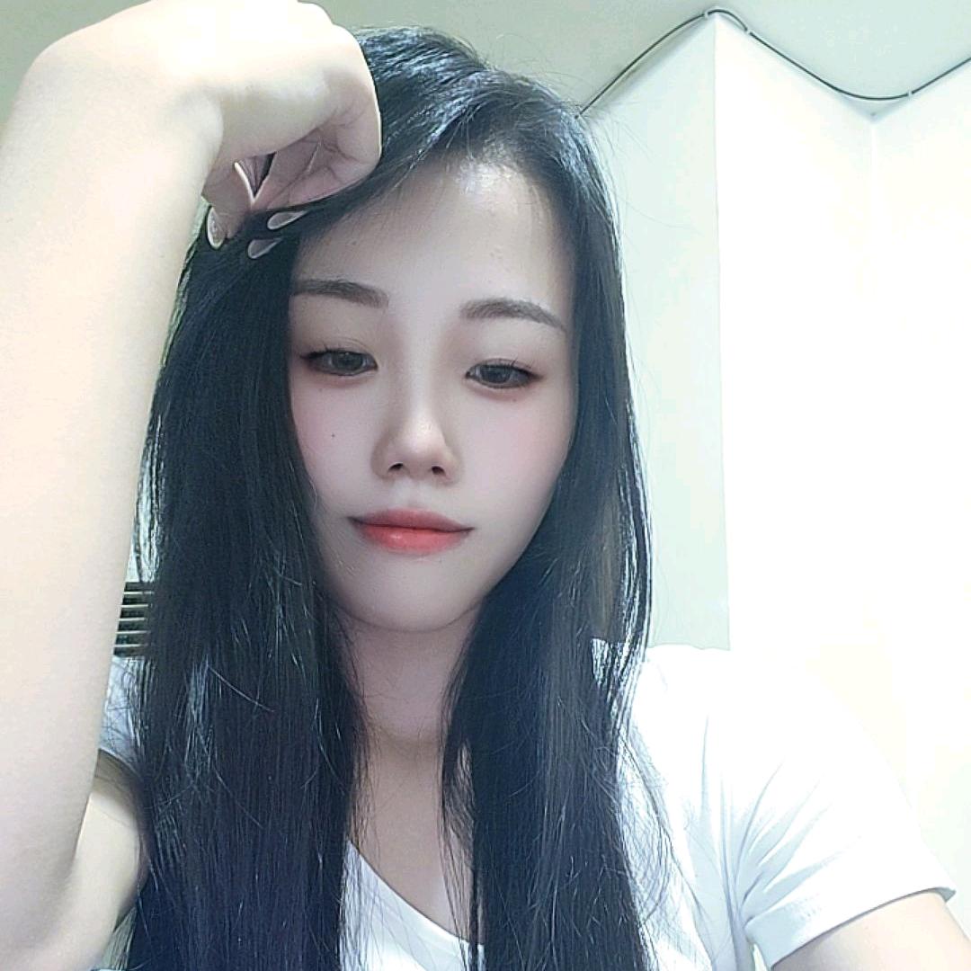 小凌吖✌️