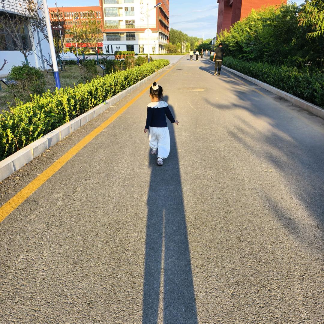 哈哈～(￣▽￣～)~