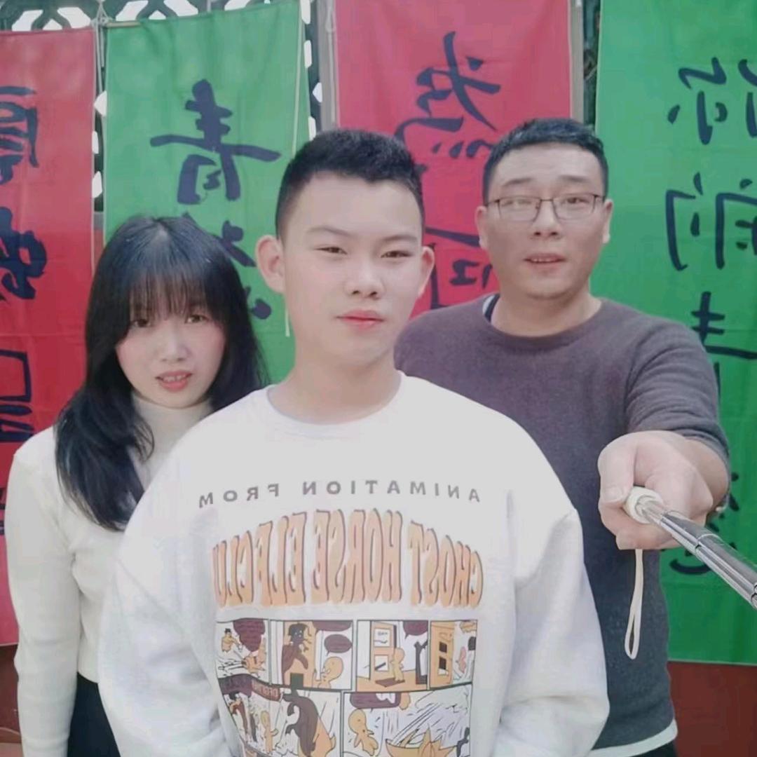 就不哼哼