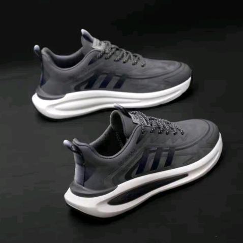 晟鑫《鞋面加工》