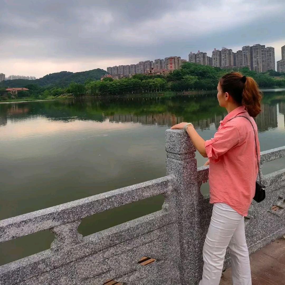 韦大小姐