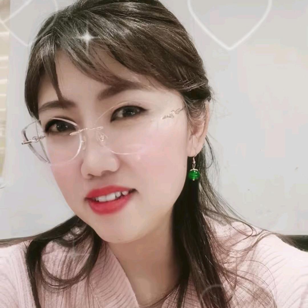 梅子的微笑