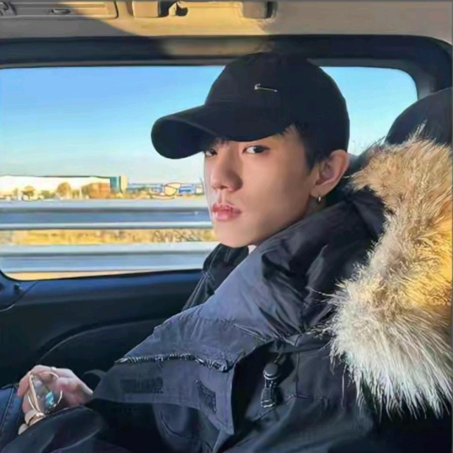 郑州商学院—波波（校园创业）