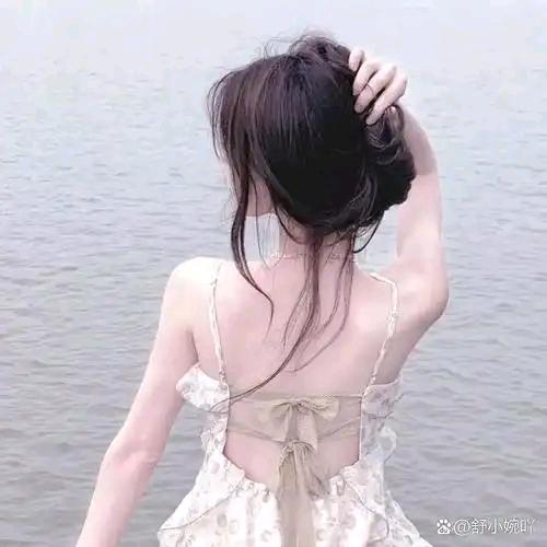 辣妹穿搭