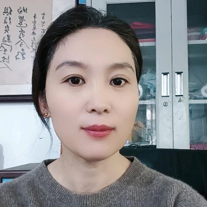李莉