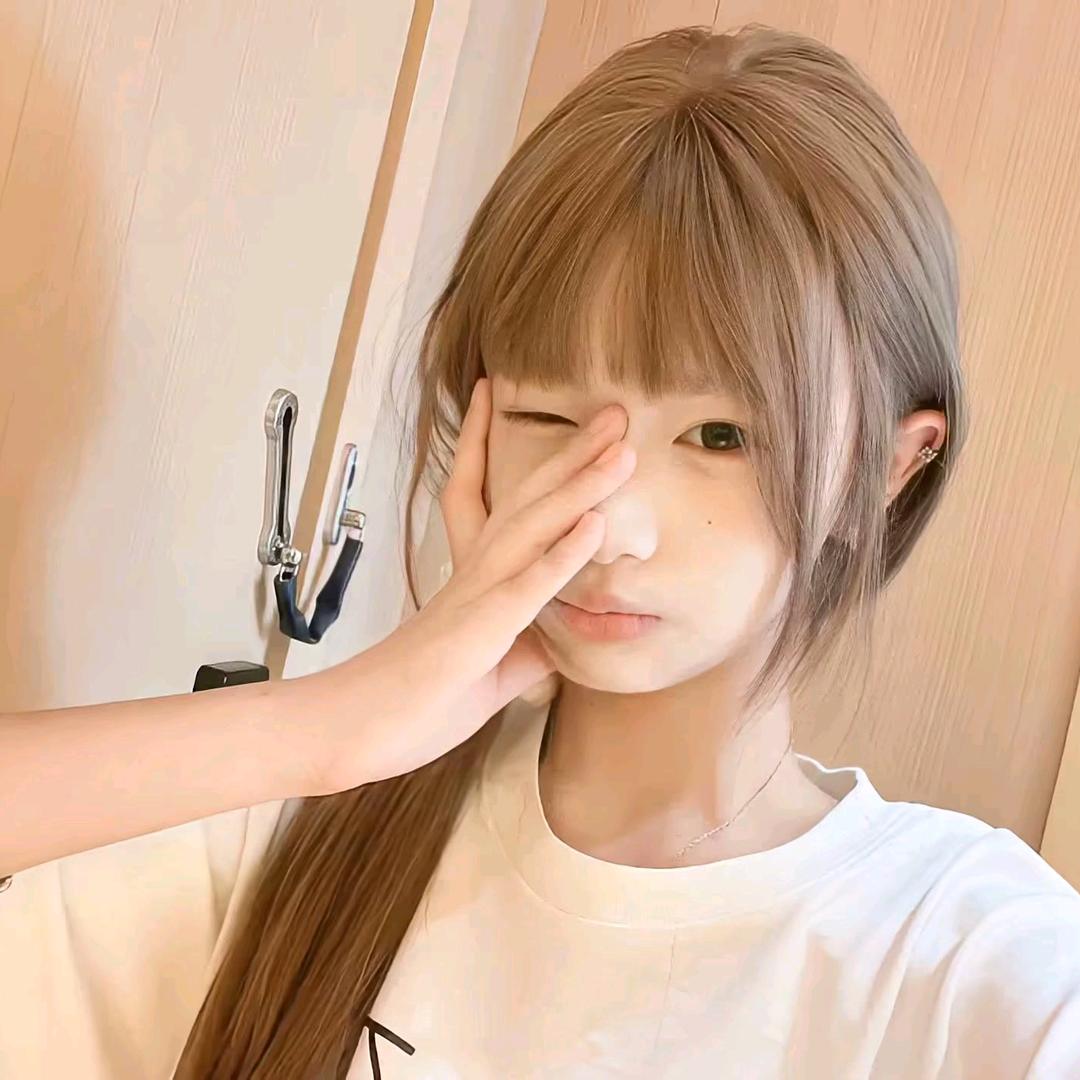 ☽
